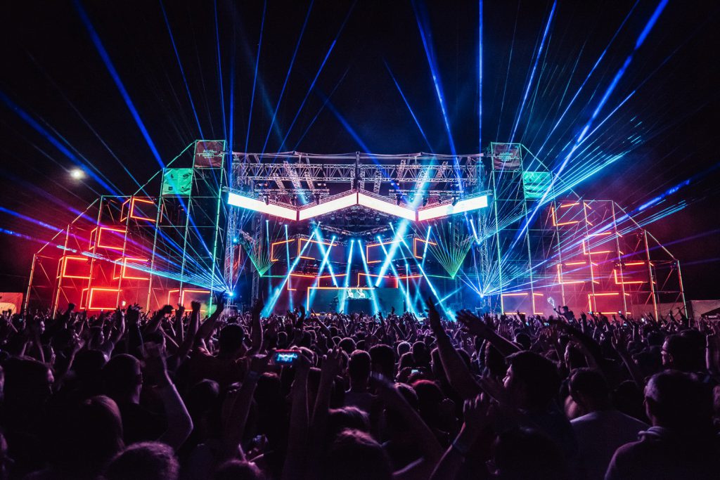 Sea Star se počasi, a vztrajno širi ... (FOTO: Sea Star)