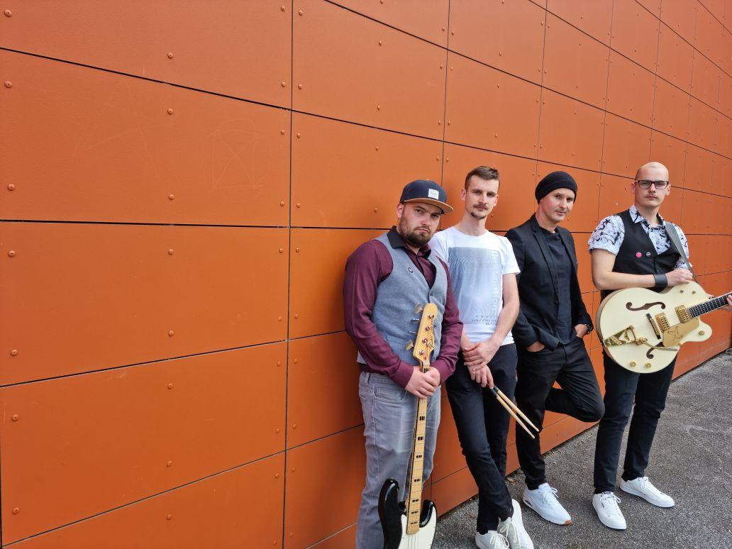 Skupina Flirrt (FOTO: osebni arhiv izvajalca)