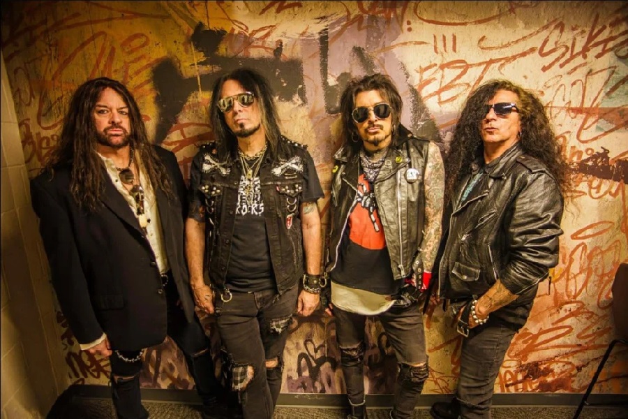 Kickin Valentina