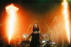 Arch Enemy - Lauren Hart